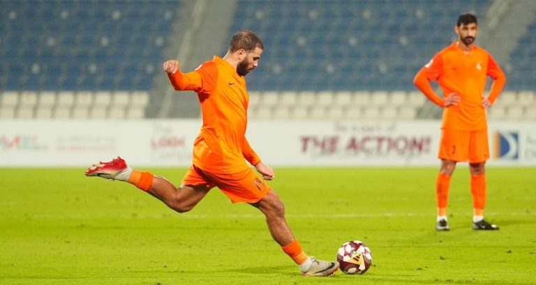 هدف رائع لطنان لكن فريقه يتعثر مجددا