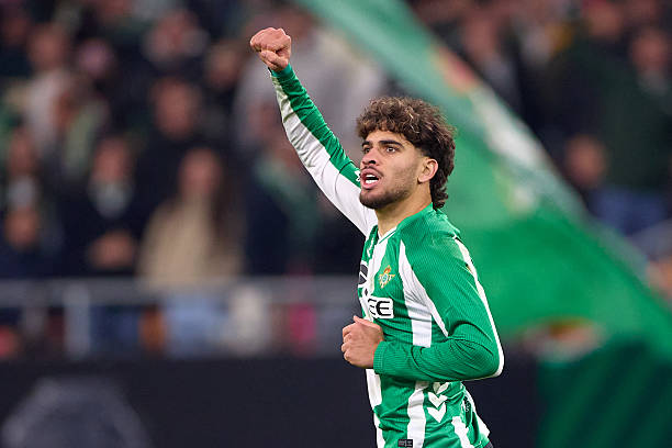 Mercato : Abde, la piste PSG démenti, le Betis fixe ses exigences