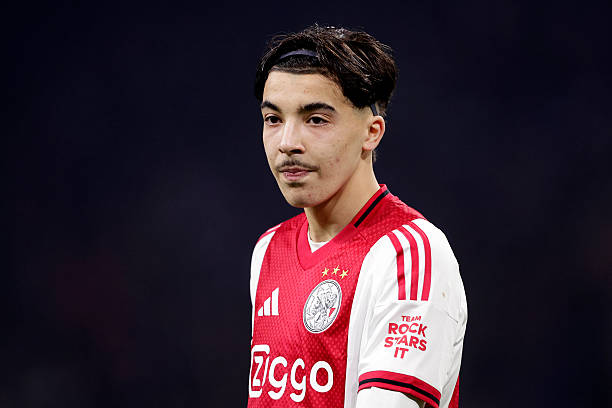 La FIFA valide le changement de nationalité sportive de Rayane Bounida