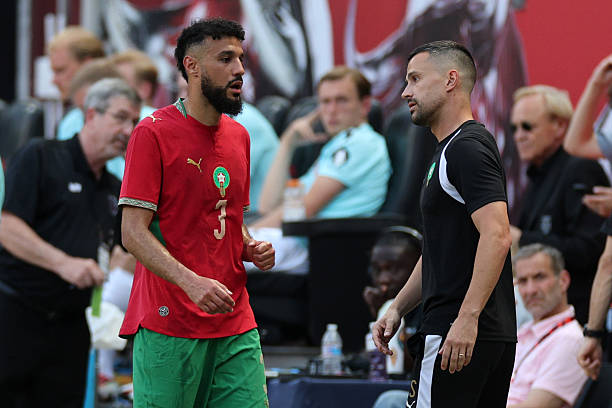 Maroc-Norvège : Noussair Mazraoui sort sur blessure, inquiétude pour les Lions de l’Atlas