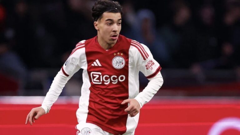 Mercato : Rayan Bounida dans le viseur de Dortmund Mercato : Rayan Bounida dans le viseur de Dortmund