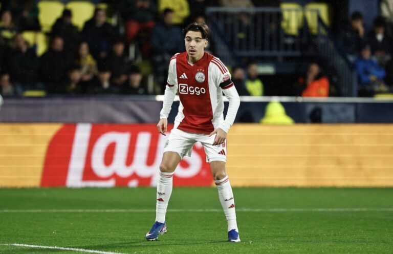 Ajax : Míchel donne des nouvelles de Rayane Bounida