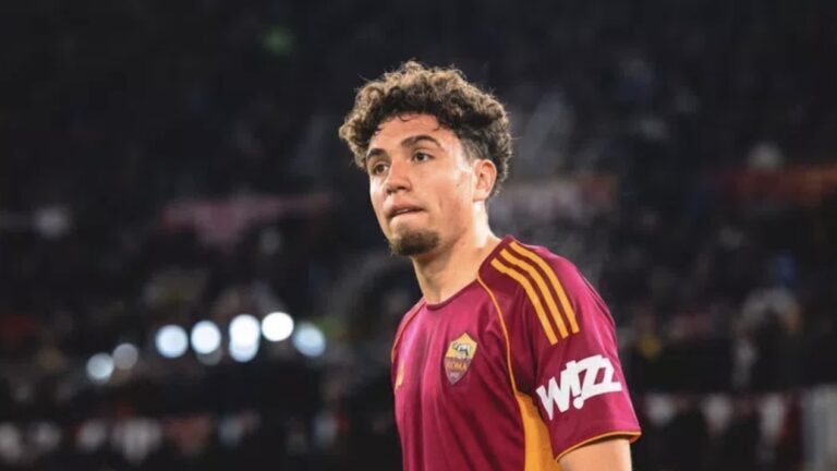 Mercato : Liverpool intensifie son intérêt pour Neil El Aynaoui Mercato : Liverpool intensifie son intérêt pour Neil El Aynaoui