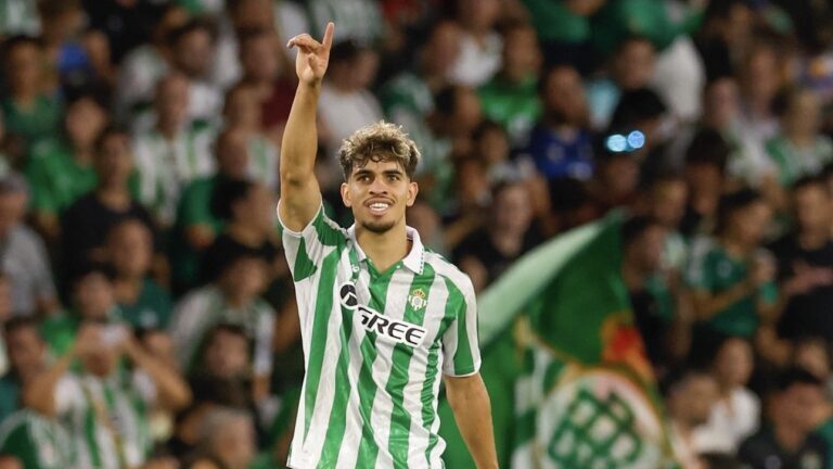Betis : Abde poursuit sa reprise lors du stage à Marbella