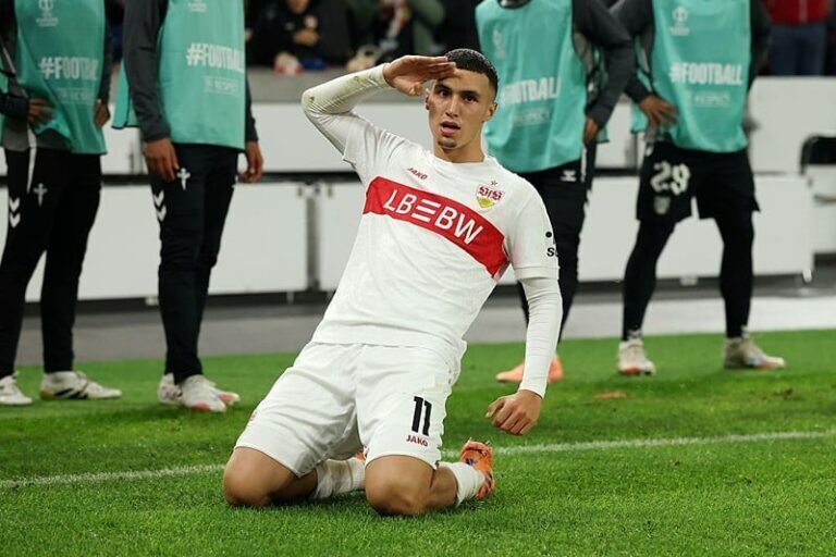 غلطة سراي يتحرك لضم بلال الخنوس ويزاحم أندية الدوري الإنجليزي