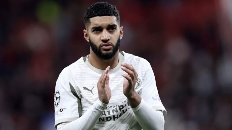 Saibari inscrit ses premiers buts à l’entraînement avec le Bayern Saibari inscrit ses premiers buts à l’entraînement avec le Bayern