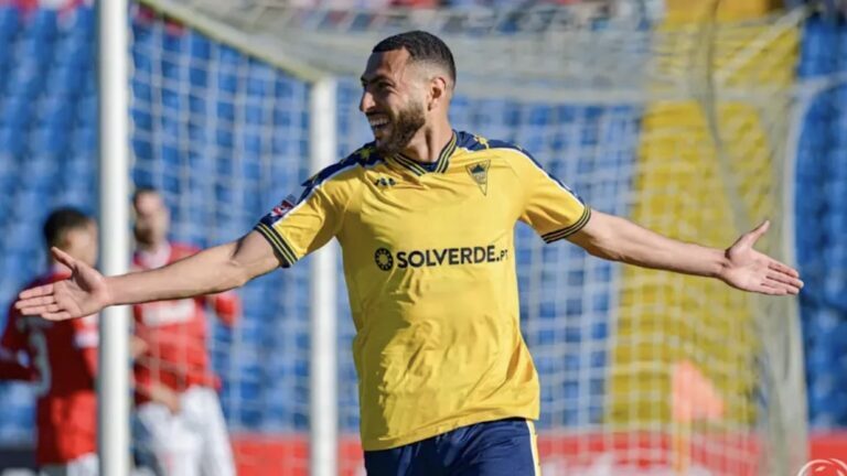 Yanis Begraoui débloque son compteur dès la reprise avec Estoril