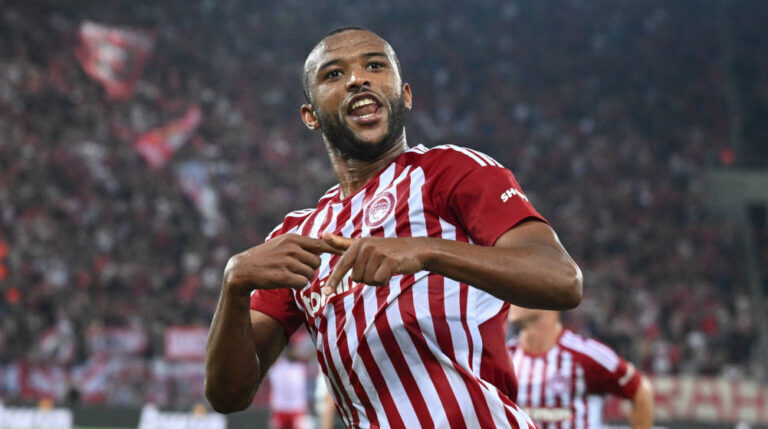 El Kaabi buteur, l’Olympiacos quitte la Ligue des champions