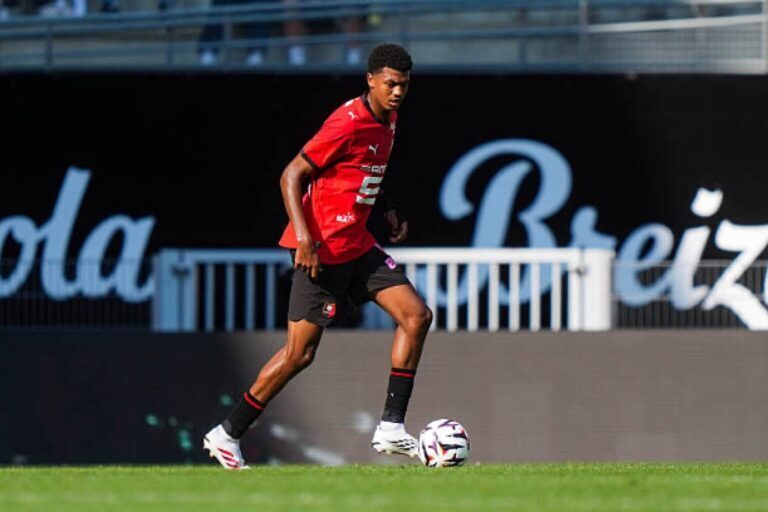 Aït Boudlal solide face au PSG Aït Boudlal solide face au PSG