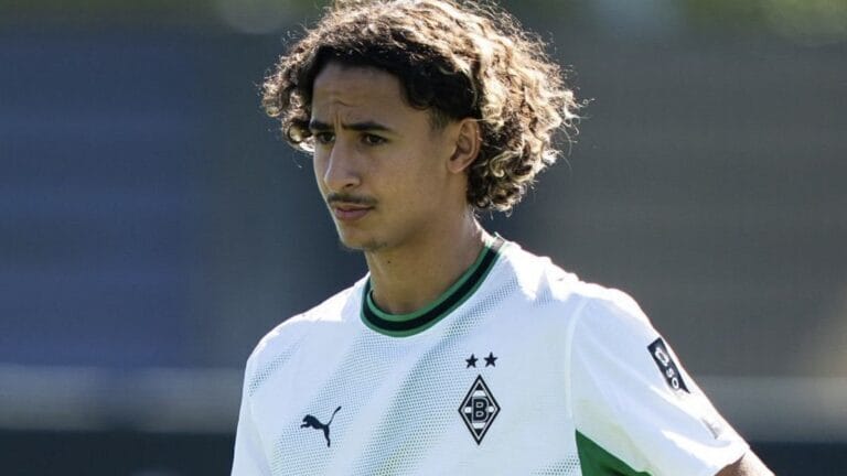 Wael Mohya voit son but refusé, Gladbach s’effondre