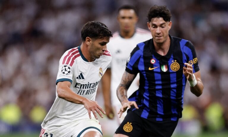 براهيم دياز يصنع هدفا ويتألق أمام إنتر في دوري الأبطال براهيم دياز يترك بصمته في انتصار ريال مدريد على إنتر ميلان