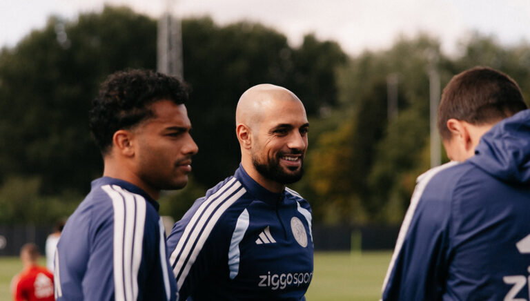 Ajax : premier entraînement pour Amrabat avant le choc face au PSV Ajax : premier entraînement pour Amrabat avant le choc face au PSV