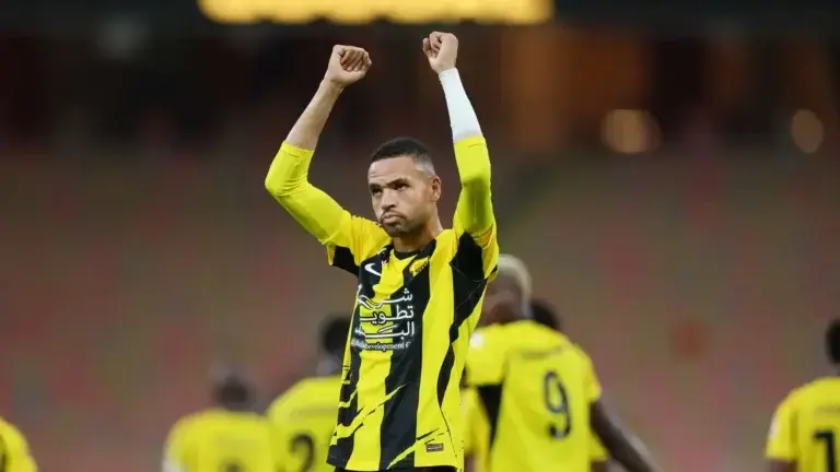 Al-Ittihad : Youssef En-Nesyri s’offre un triplé en amical Brouillon auto